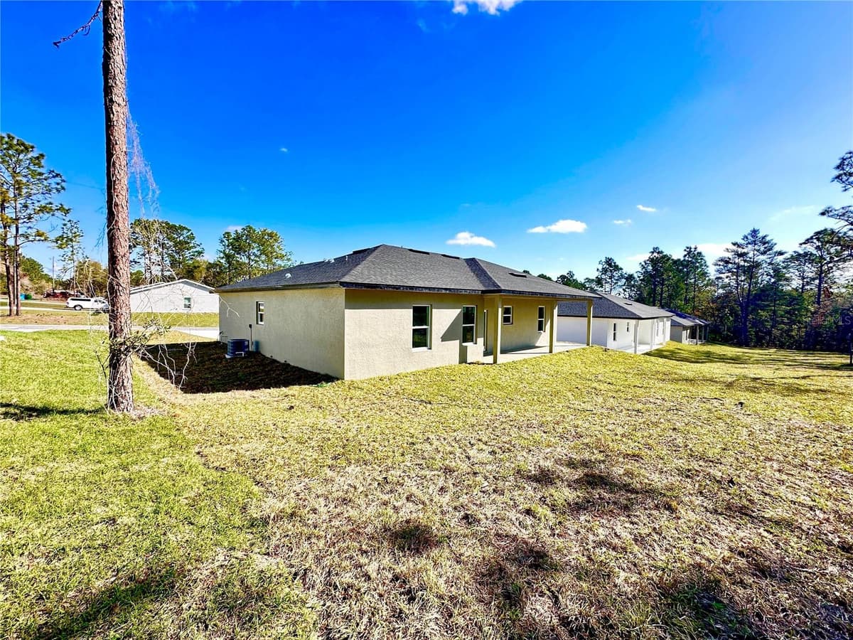 7058 MALTESE DRIVE — photo 10 of 30