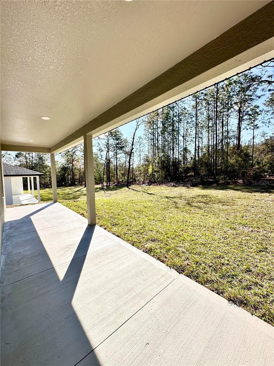 7058 MALTESE DRIVE — photo 13 of 30