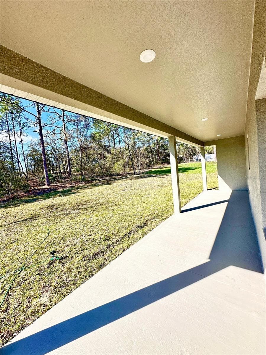 7058 MALTESE DRIVE — photo 14 of 30