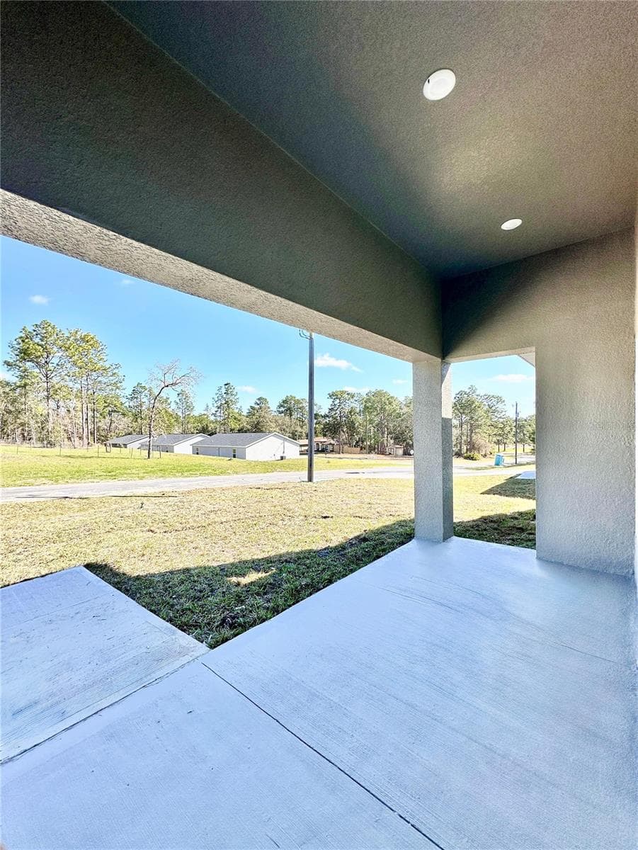 7058 MALTESE DRIVE — photo 6 of 30