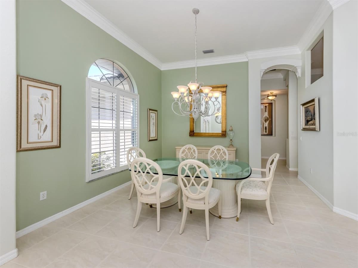 692 EGRET WALK LANE — photo 10 of 81