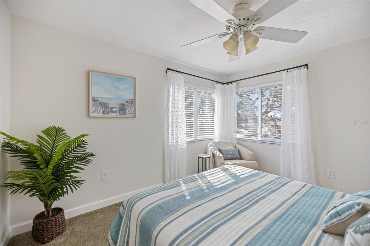 109 BAYSHORE ROAD — photo 35 of 90