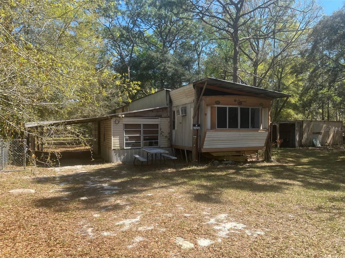11372 HIGHWAY 25 — photo 1 of 8