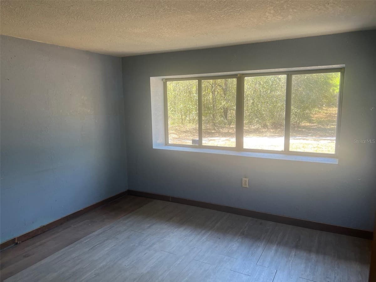 11372 HIGHWAY 25 — photo 3 of 8