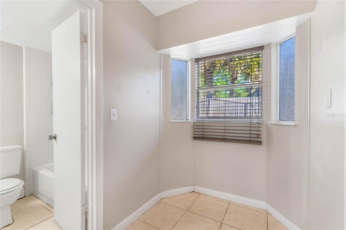 3071 GEORGE MASON AVENUE — photo 13 of 19