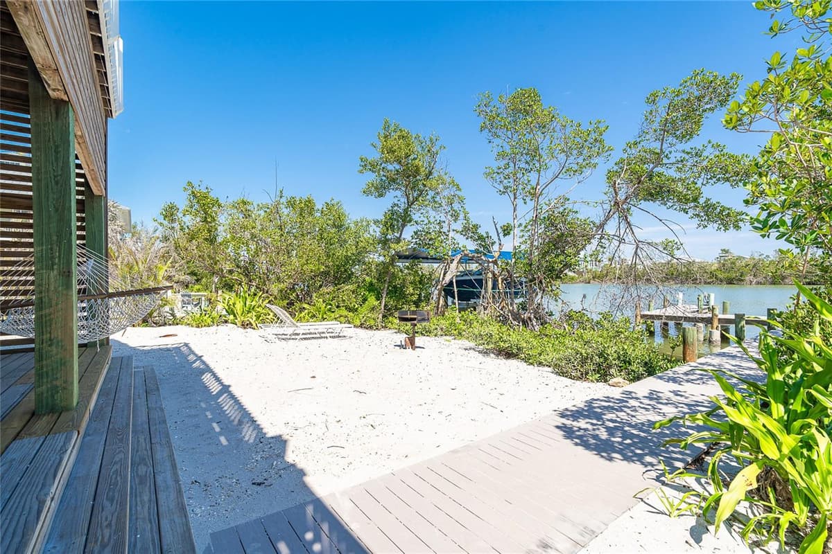 360 GULF BOULEVARD — photo 37 of 64