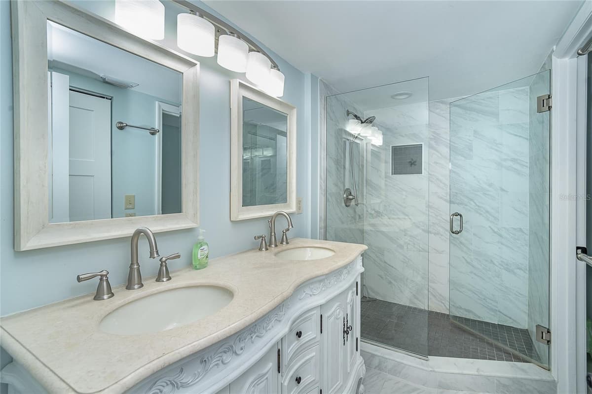 360 GULF BOULEVARD — photo 24 of 64