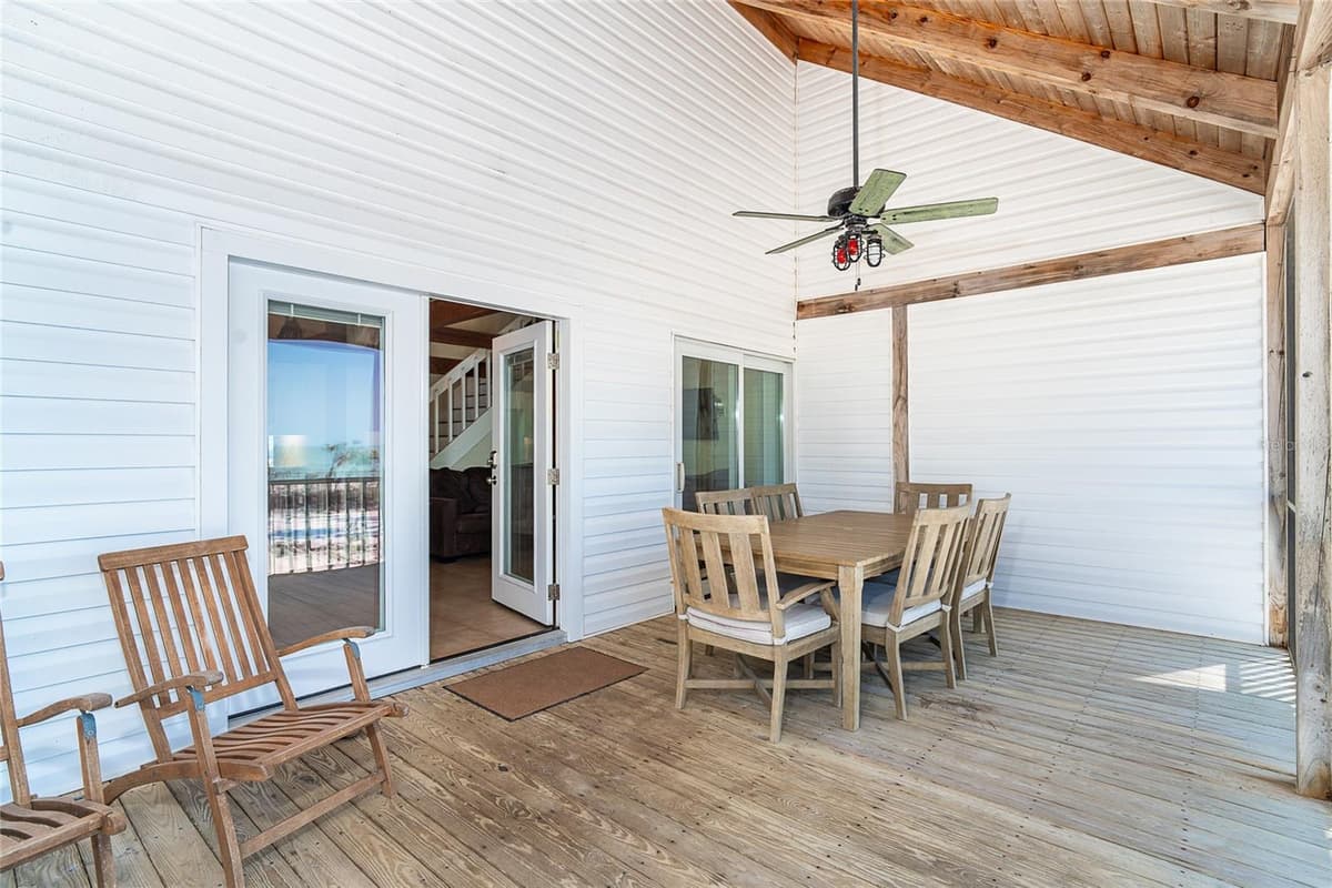 360 GULF BOULEVARD — photo 4 of 64