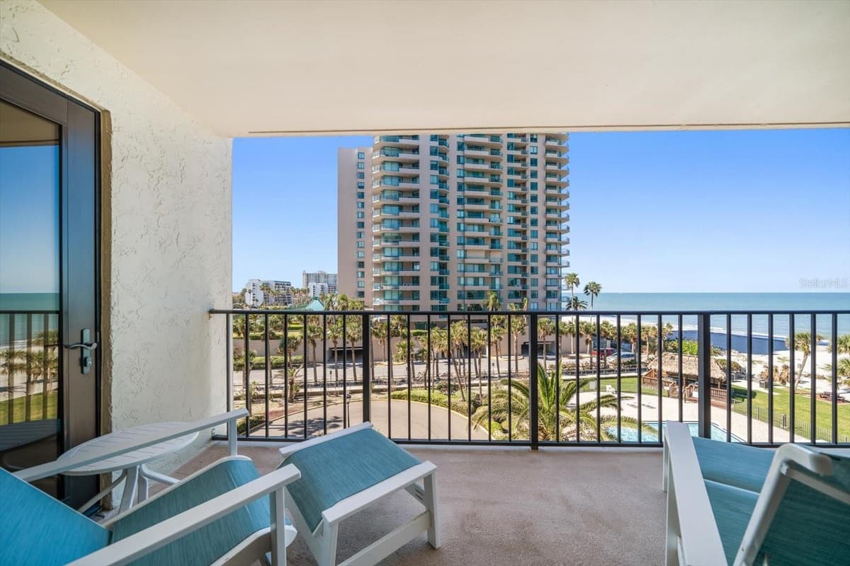 1480 GULF BOULEVARD — photo 27 of 36