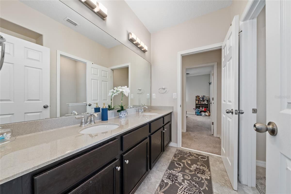 3018 JARDIN STREET — photo 21 of 44