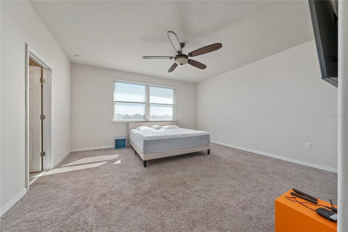 3018 JARDIN STREET — photo 28 of 44
