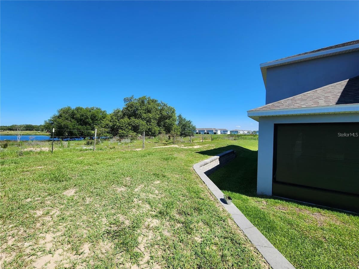 474 ANNABELLE WAY — photo 3 of 33