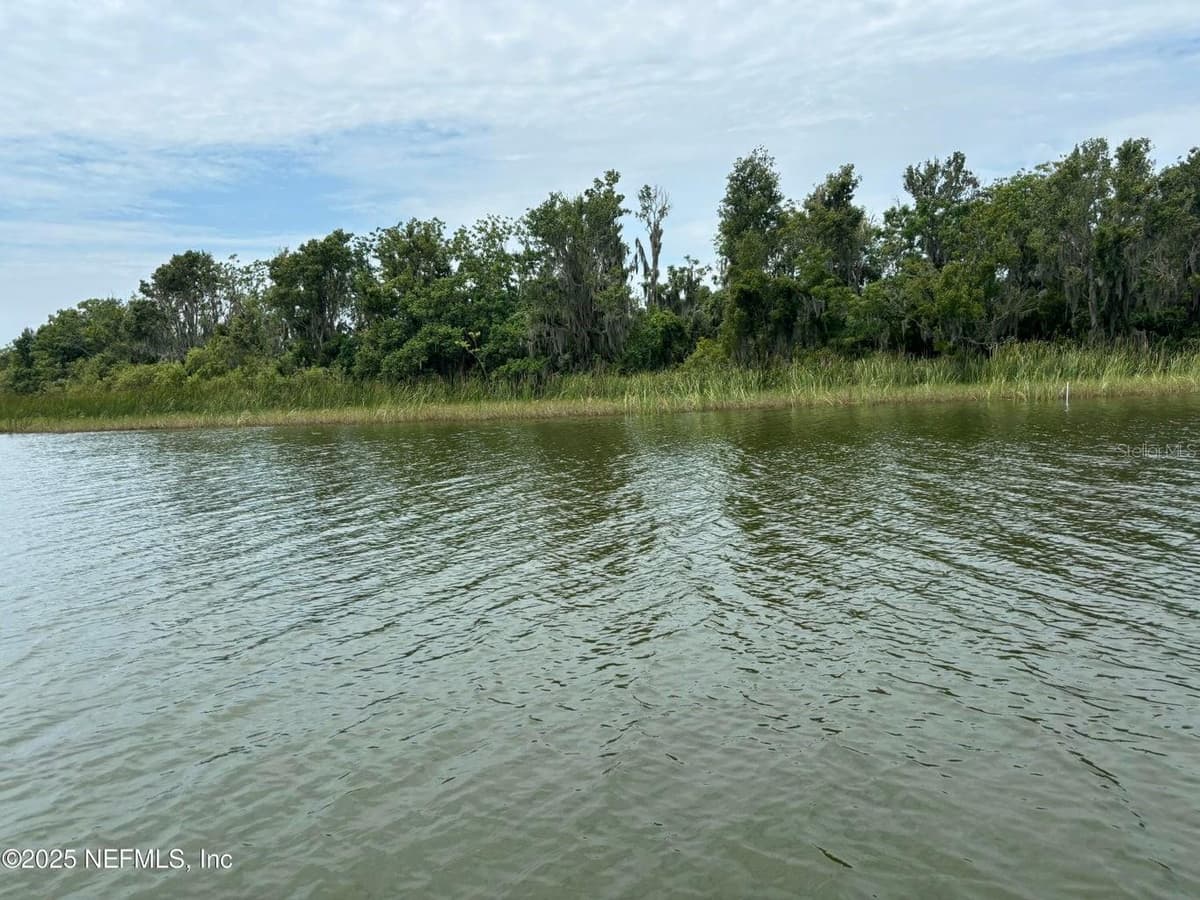 6001 BIRD ISLAND DRIVE — photo 2 of 52