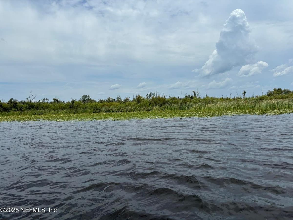 6001 BIRD ISLAND DRIVE — photo 44 of 52