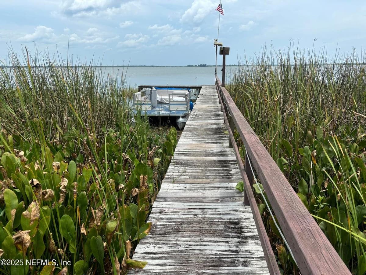 6001 BIRD ISLAND DRIVE — photo 39 of 52