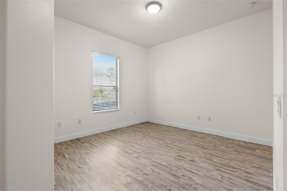 619 TAPATIO LANE — photo 24 of 36