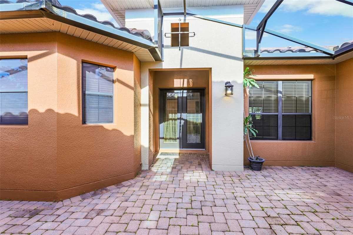 619 TAPATIO LANE — photo 3 of 36