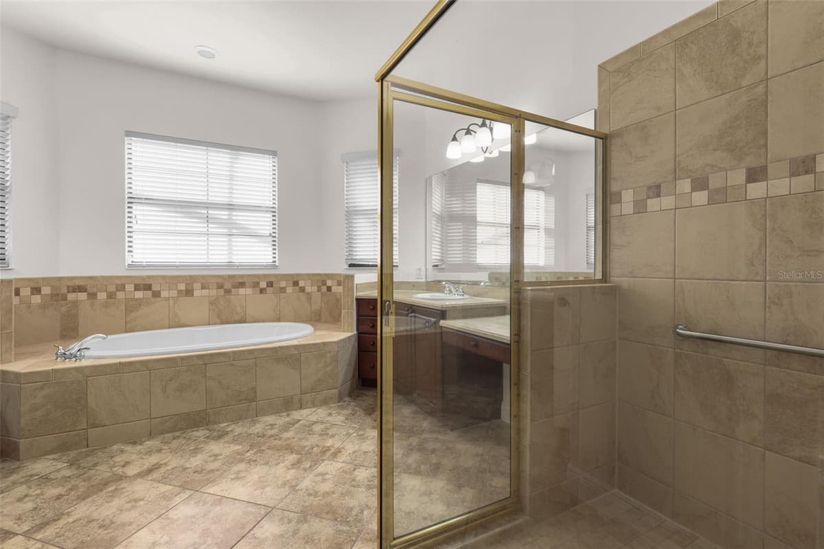 619 TAPATIO LANE — photo 10 of 36