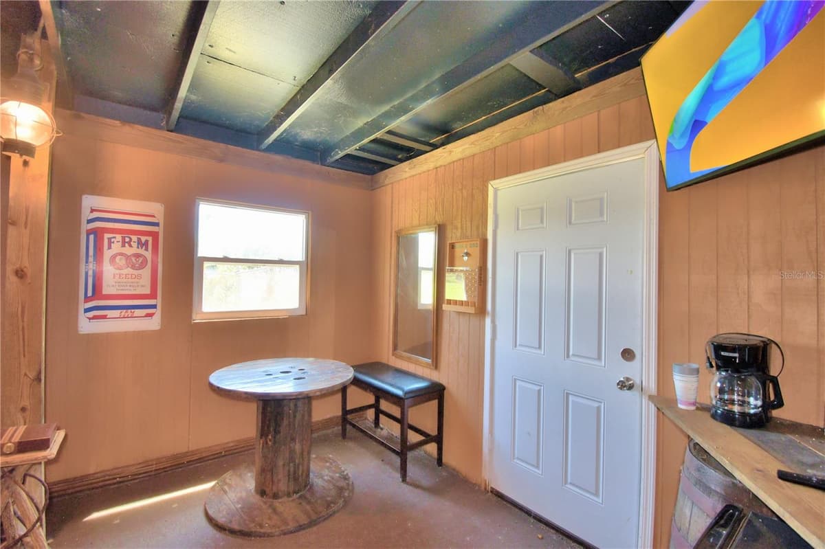 5713 LUCERNE PARK ROAD — photo 41 of 63