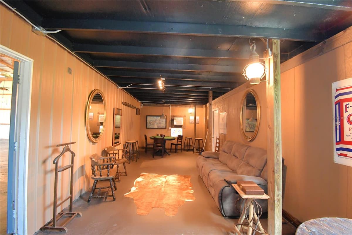 5713 LUCERNE PARK ROAD — photo 35 of 63