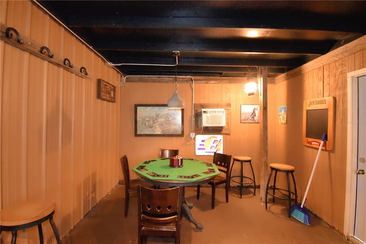 5713 LUCERNE PARK ROAD — photo 37 of 63
