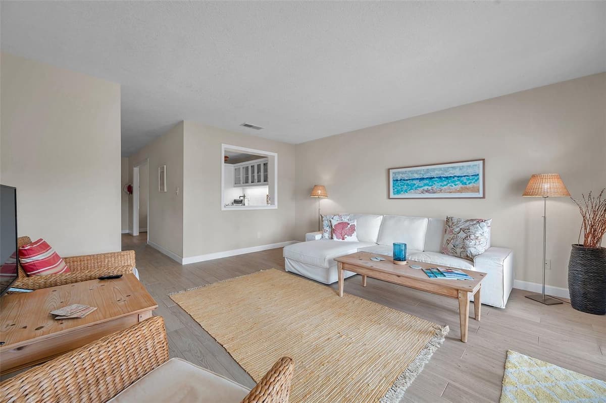 4766 SNOOK DRIVE — photo 12 of 54