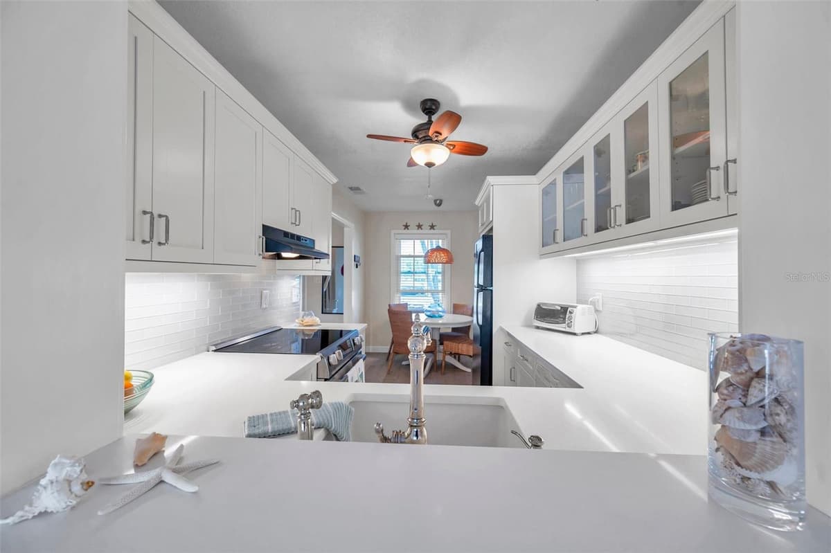 4766 SNOOK DRIVE — photo 8 of 54