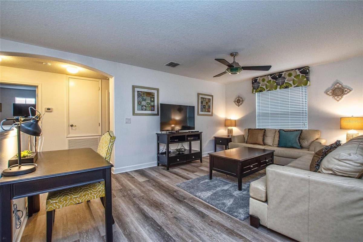 8945 CUBAN PALM ROAD — photo 14 of 50