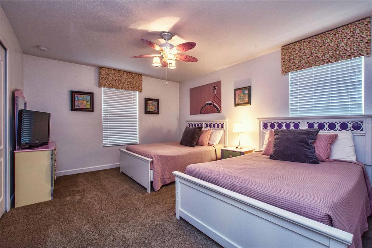 8945 CUBAN PALM ROAD — photo 16 of 50