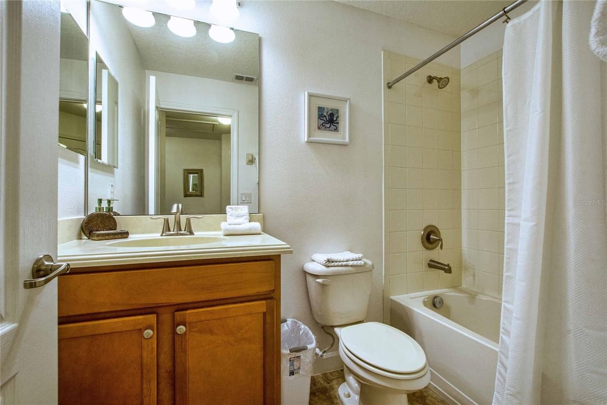 8945 CUBAN PALM ROAD — photo 21 of 50