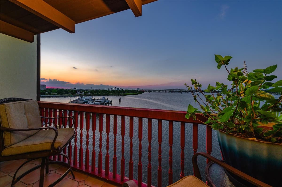 732 MARINA POINT DRIVE — photo 24 of 60