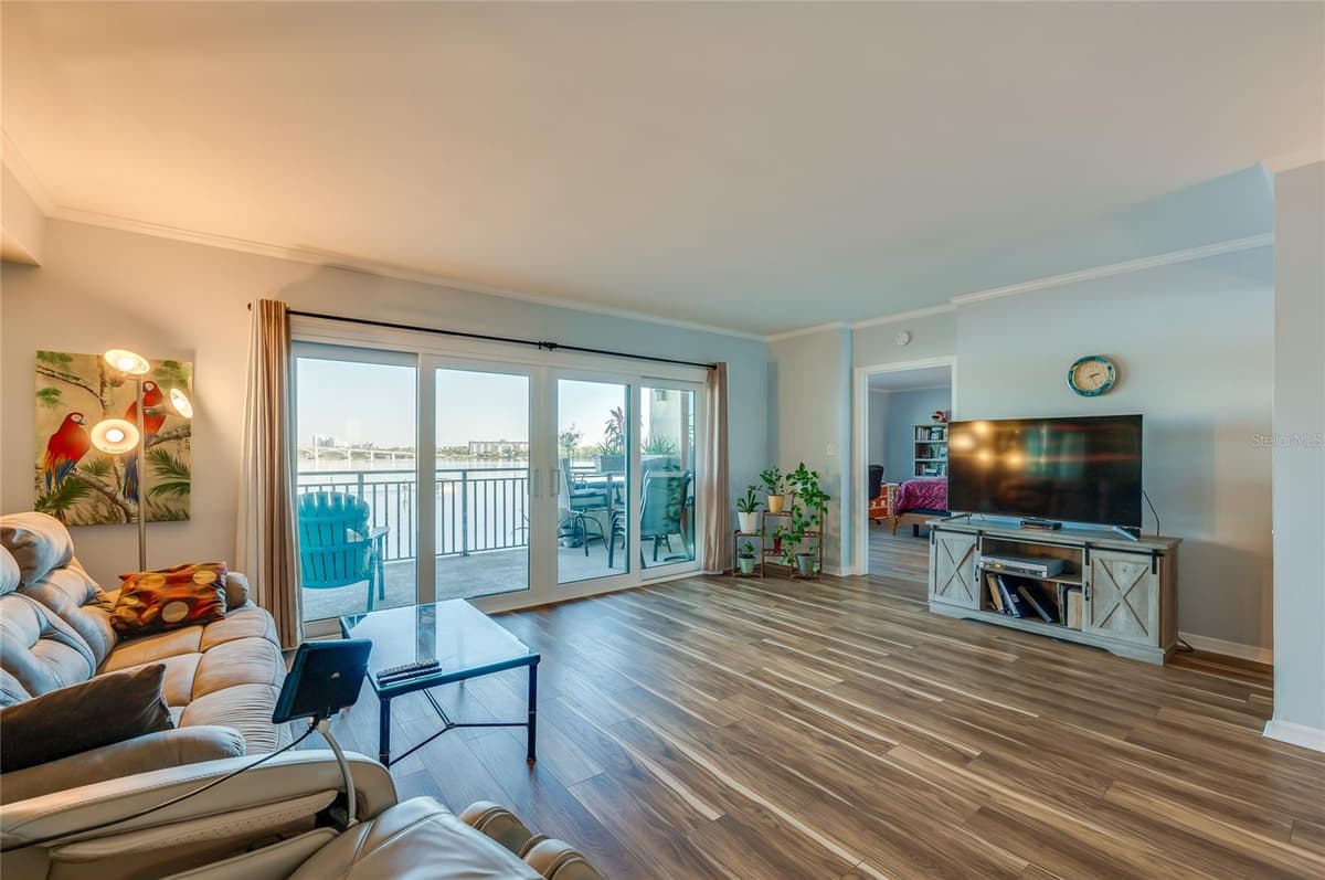 732 MARINA POINT DRIVE — photo 38 of 60