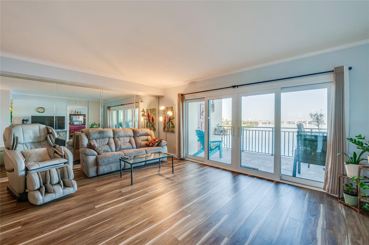 732 MARINA POINT DRIVE — photo 39 of 60