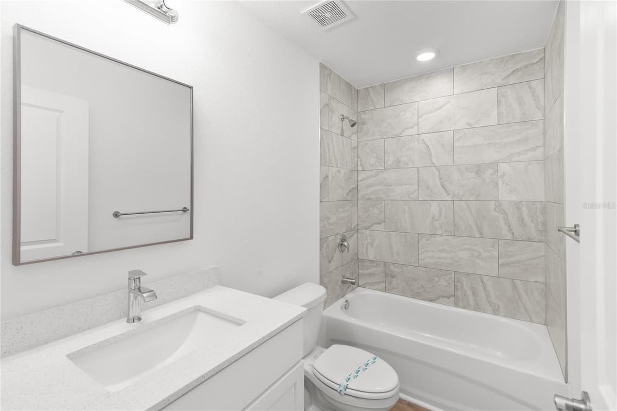 111 SWAN DRIVE — photo 9 of 13