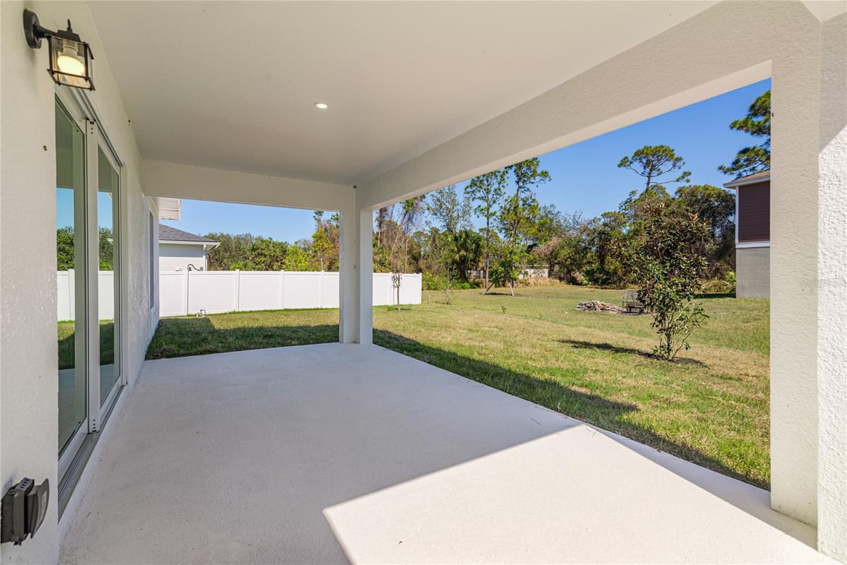 111 SWAN DRIVE — photo 12 of 13