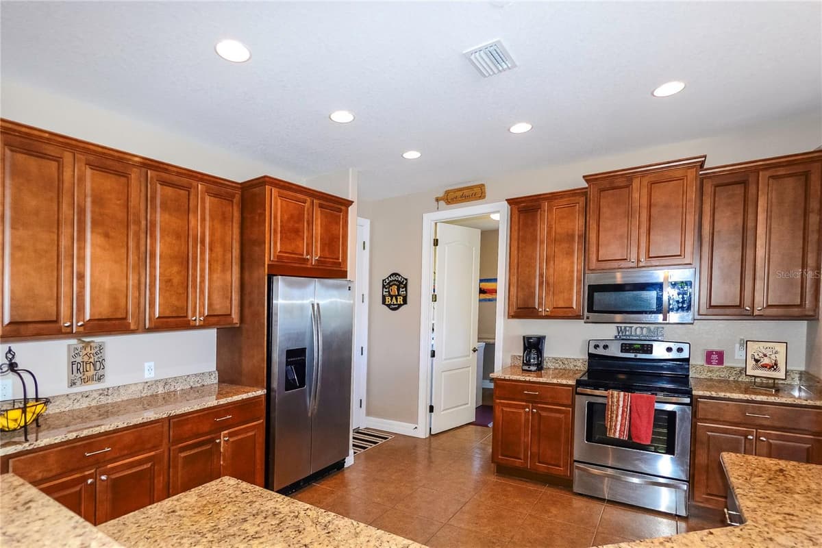 3606 WHIPPOORWILL BOULEVARD — photo 15 of 55