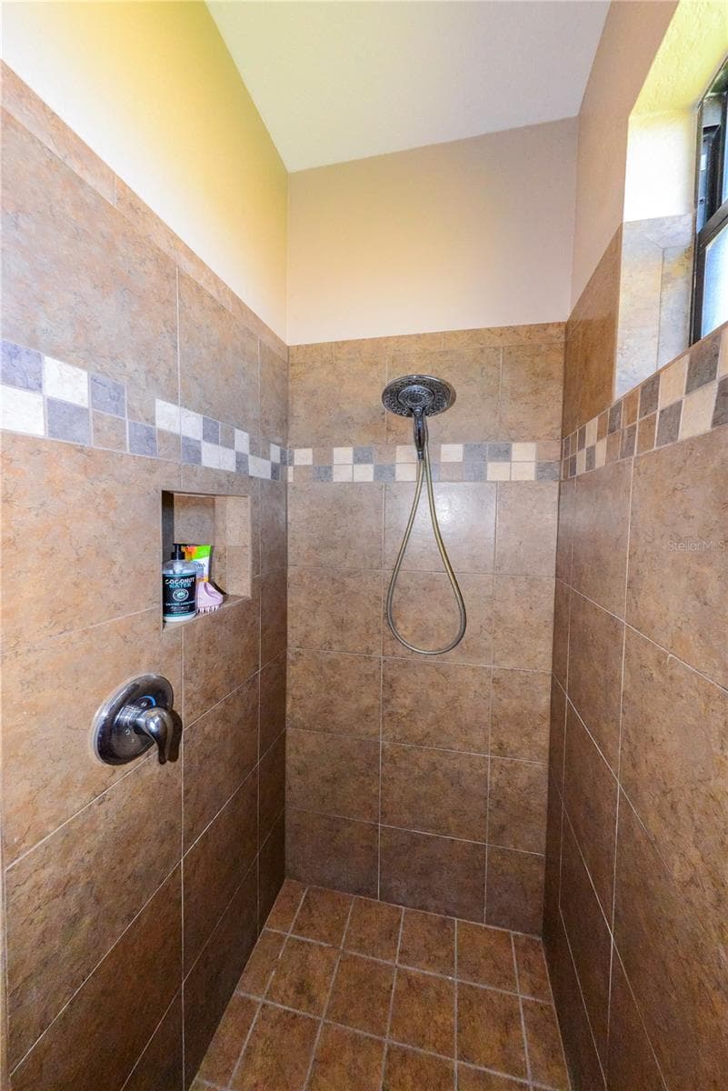 3606 WHIPPOORWILL BOULEVARD — photo 34 of 55