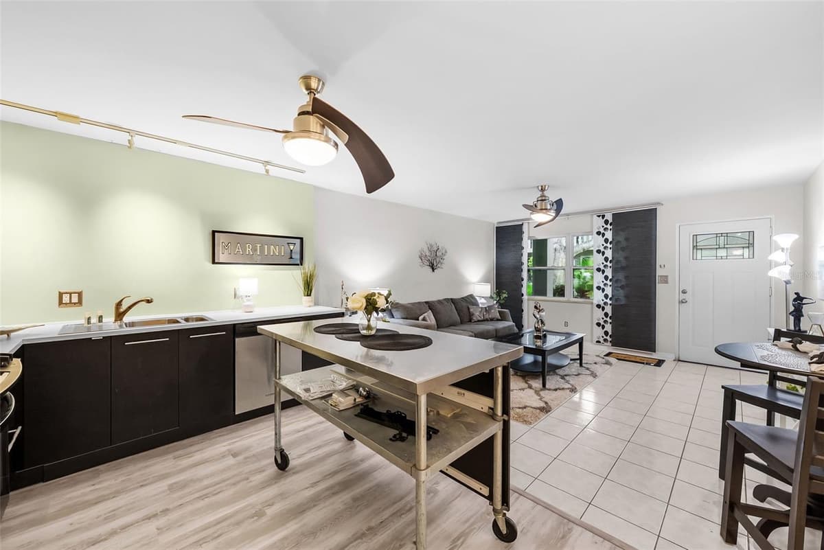 426 32ND AVENUE — photo 8 of 25