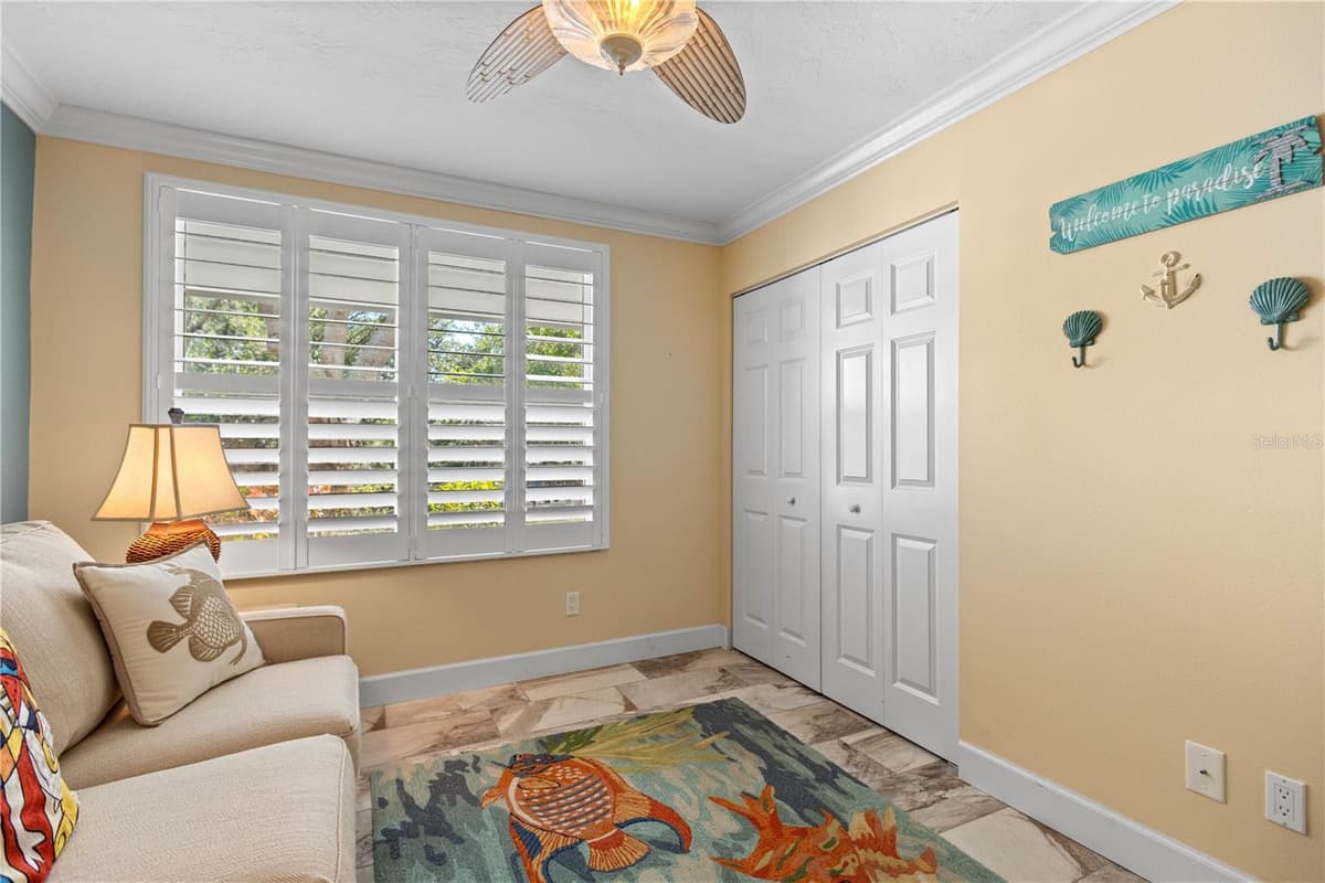 600 SUTTON PLACE — photo 28 of 53