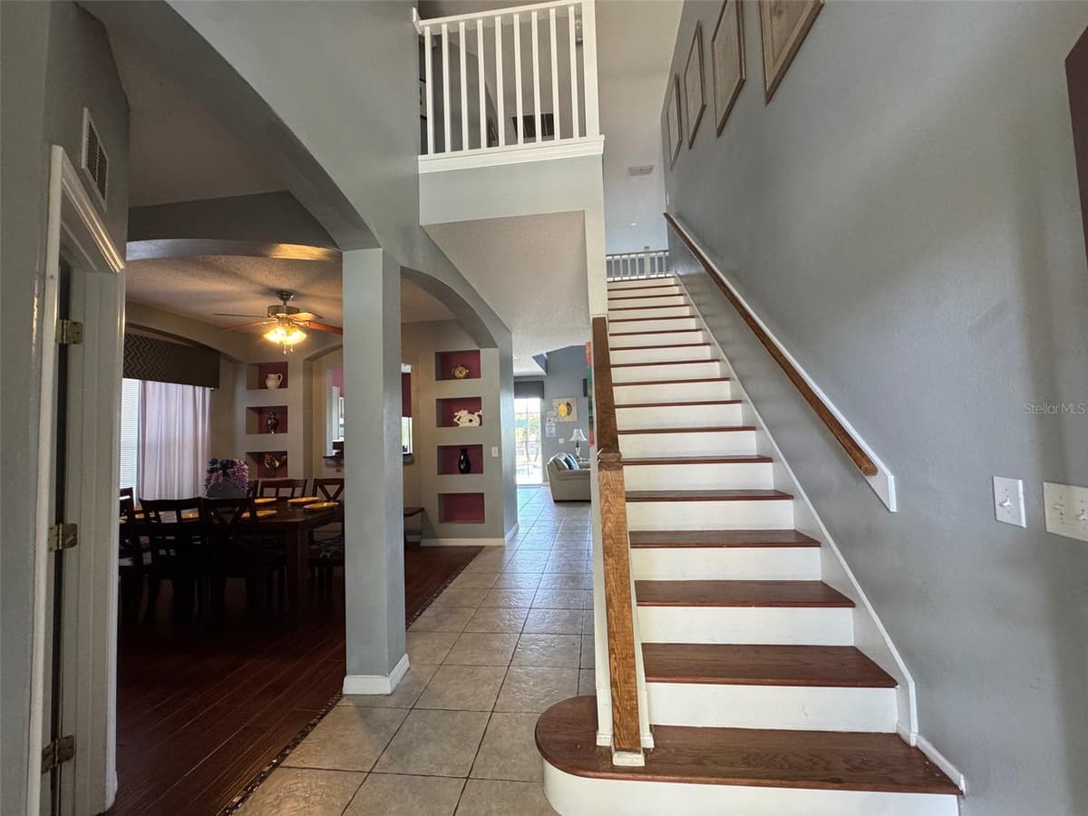 2677 EMERALD ISLAND BOULEVARD — photo 5 of 27