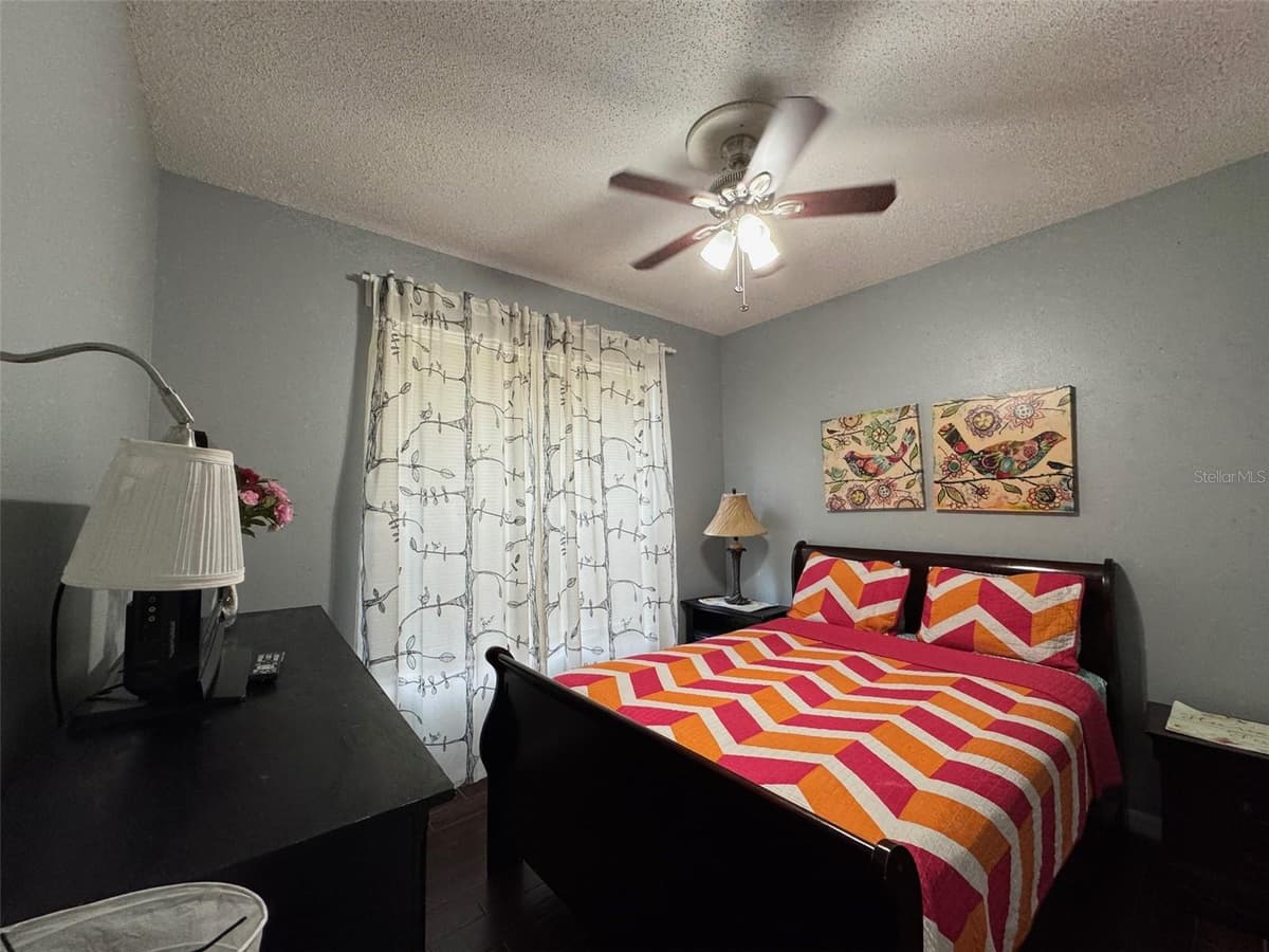 2677 EMERALD ISLAND BOULEVARD — photo 8 of 27