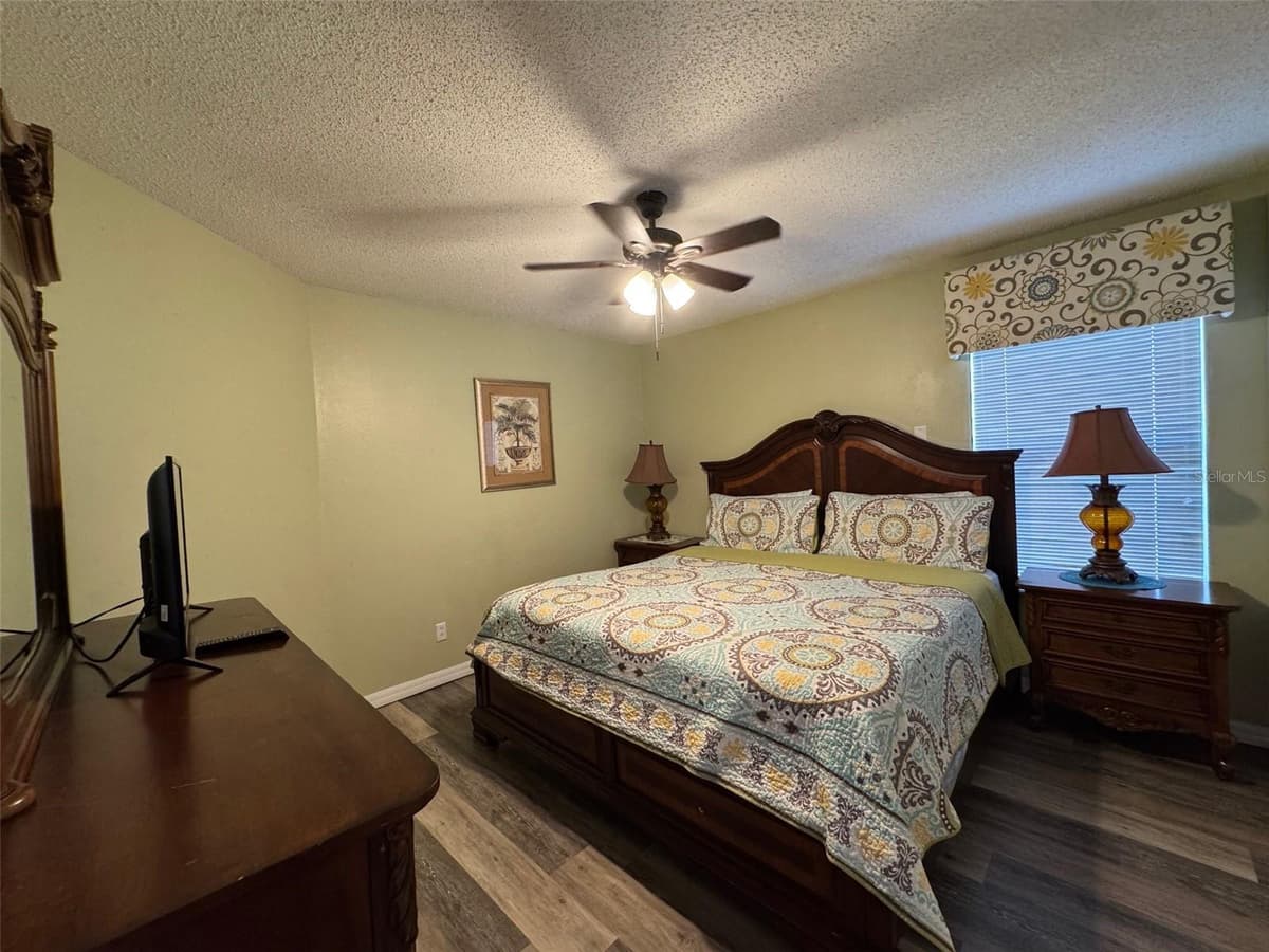 2677 EMERALD ISLAND BOULEVARD — photo 18 of 27