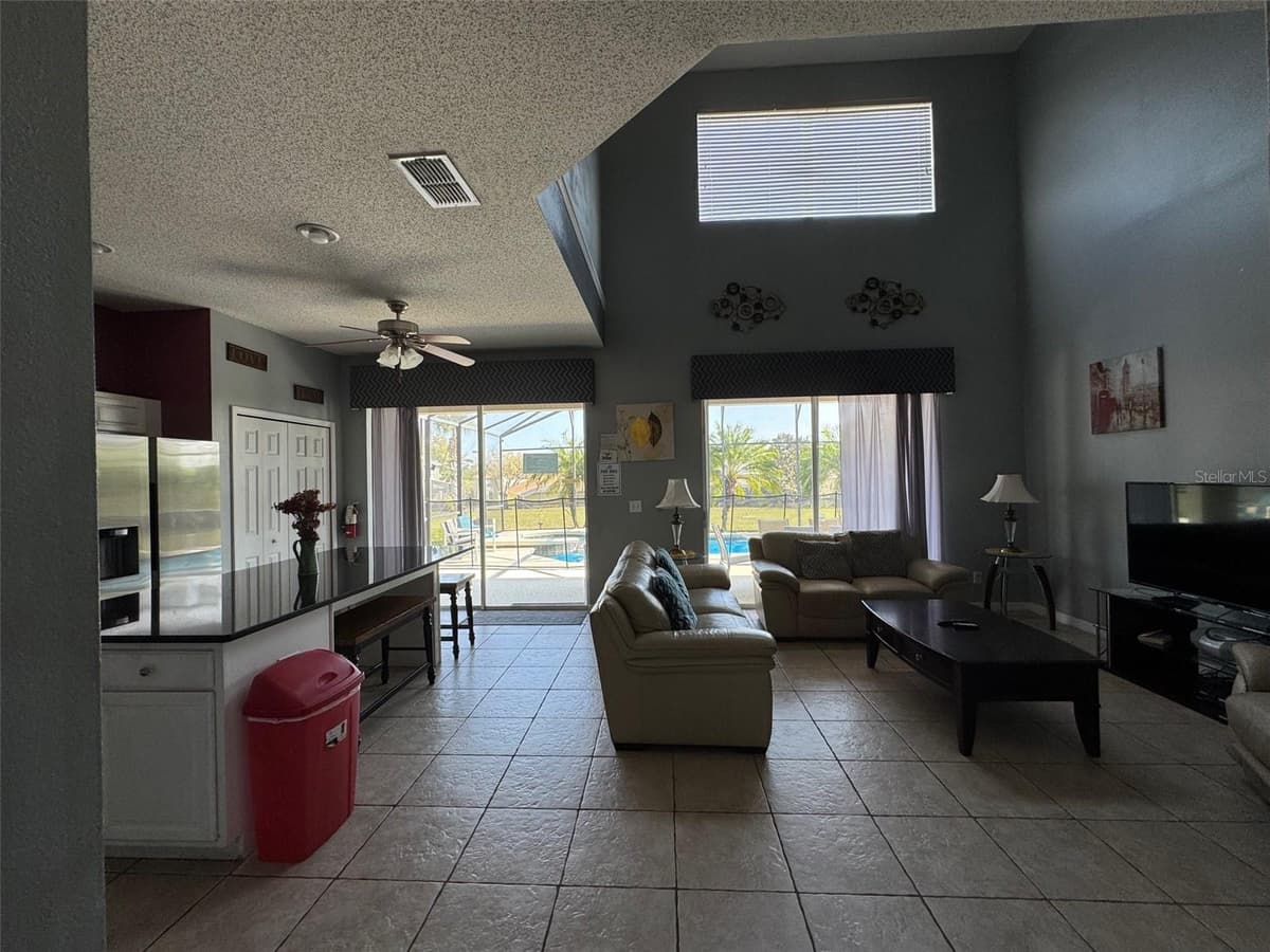 2677 EMERALD ISLAND BOULEVARD — photo 3 of 27