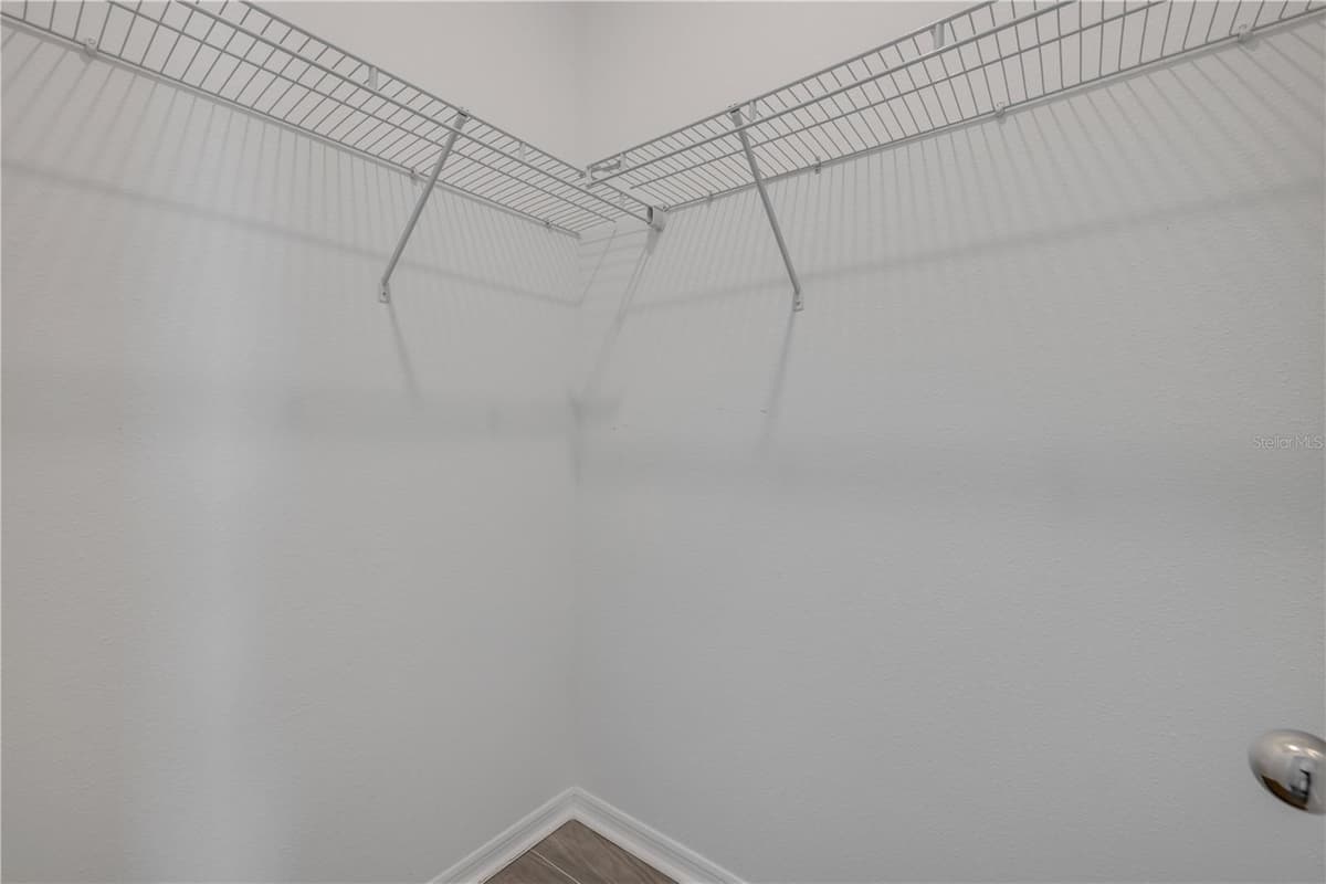 3975 WILLOWBROOK DRIVE — photo 54 of 79