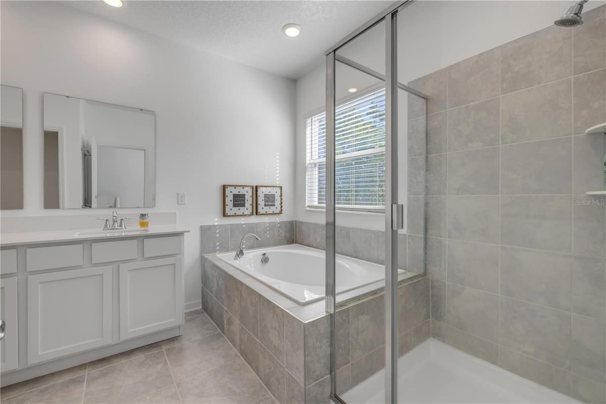 3975 WILLOWBROOK DRIVE — photo 48 of 79