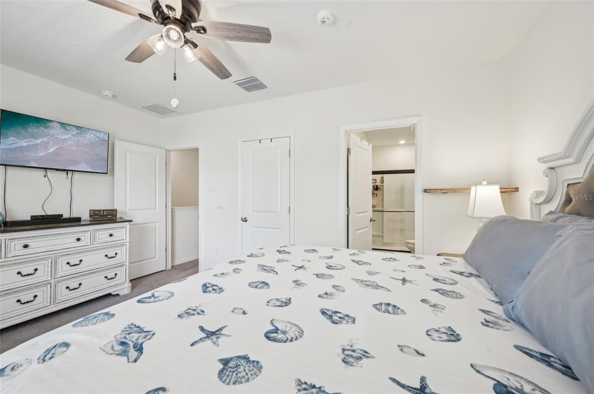 16646 MAUDE DRIVE — photo 20 of 53