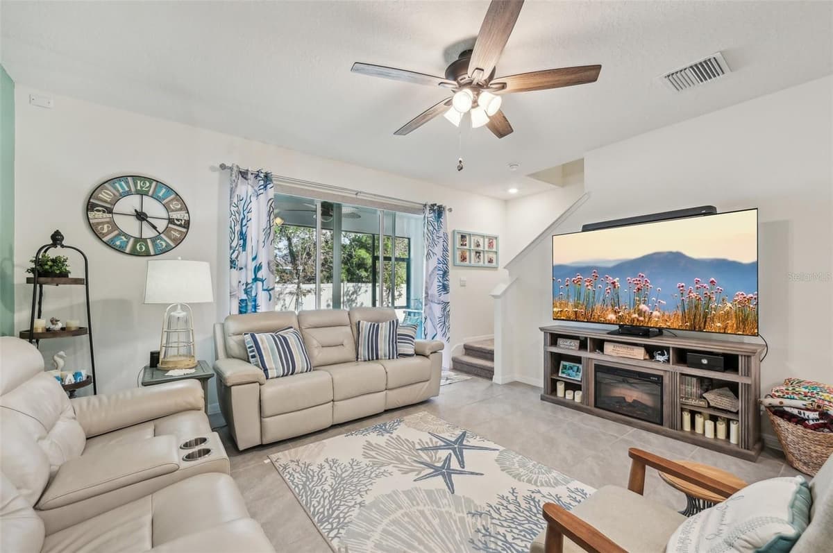 16646 MAUDE DRIVE — photo 7 of 53