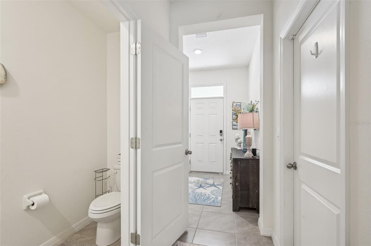 16646 MAUDE DRIVE — photo 15 of 53