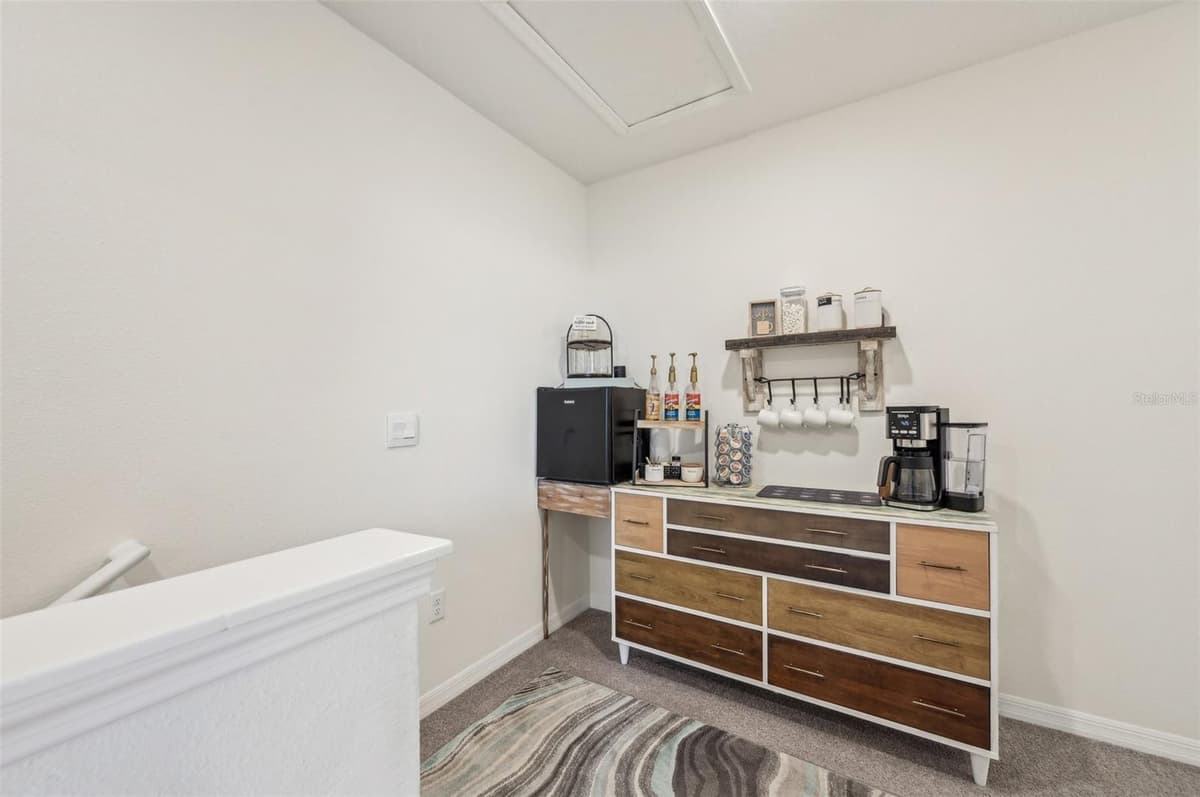 16646 MAUDE DRIVE — photo 18 of 53
