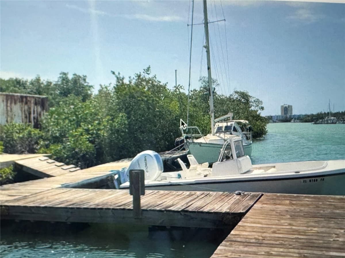 13900 OVERSEAS HWY — photo 7 of 41